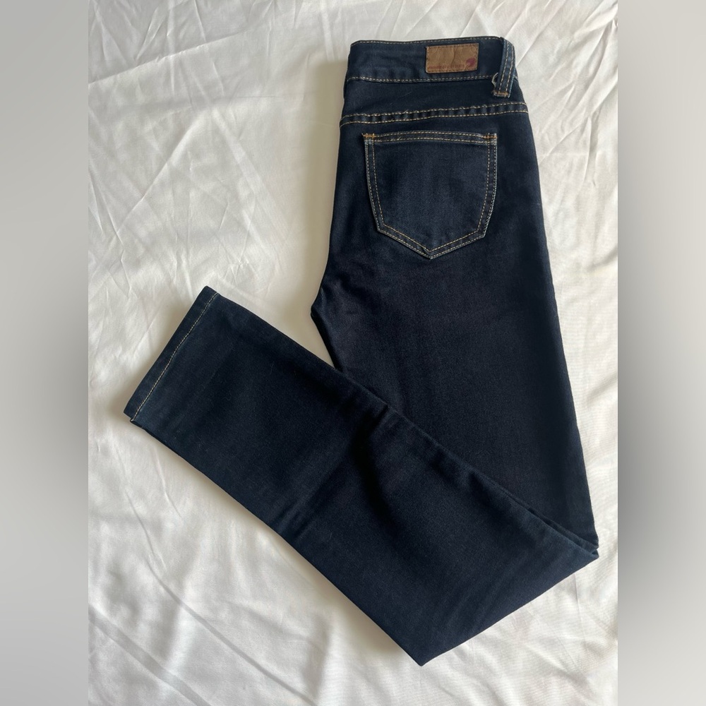 Bluenotes Low-Rise Straight Leg Jeans - Size 26/30 Dark Blue